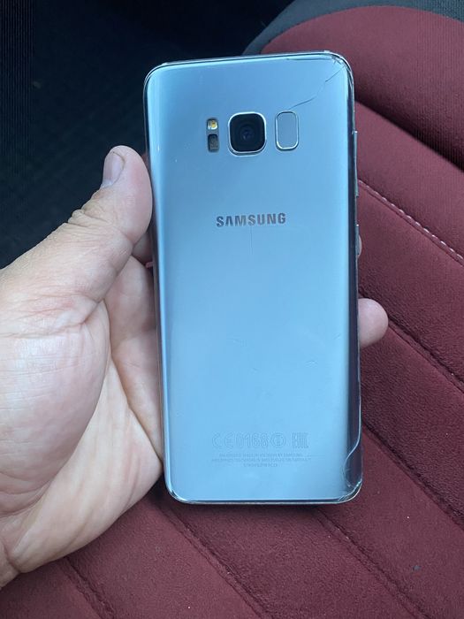 samsung s8.                   .