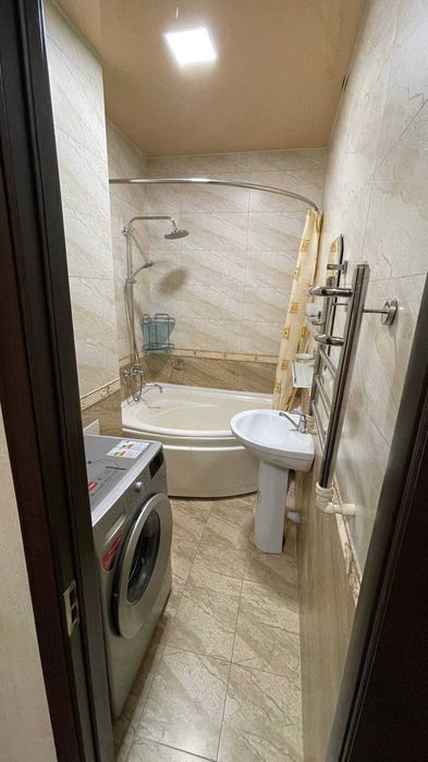 Продается 3-комн. квартира 72 м² у метро Ойбек — Мирабадский р-н