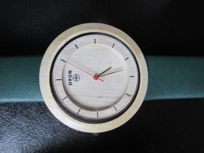 Ceas din lemn NOAH - 45mm Hornbeam NOU + sigilat + acte si garantie