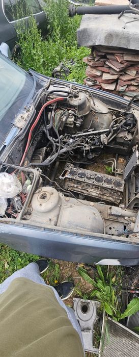 BMW E34 (1990) — документы в порядке.