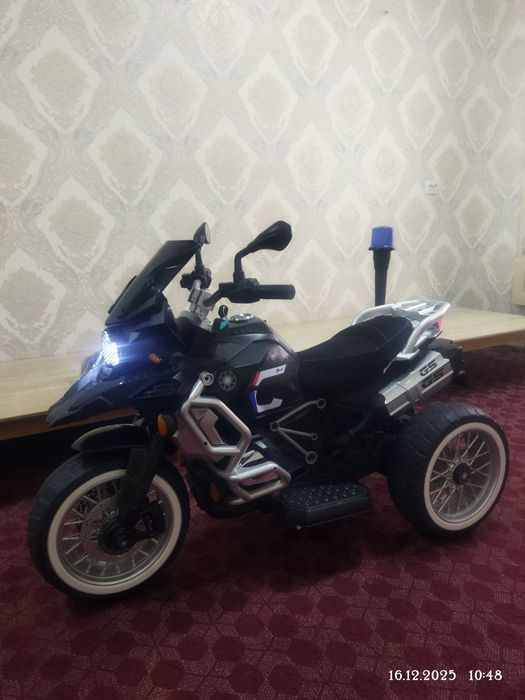 Yosh bolalar uchun Elektron moto sotiladi srochna