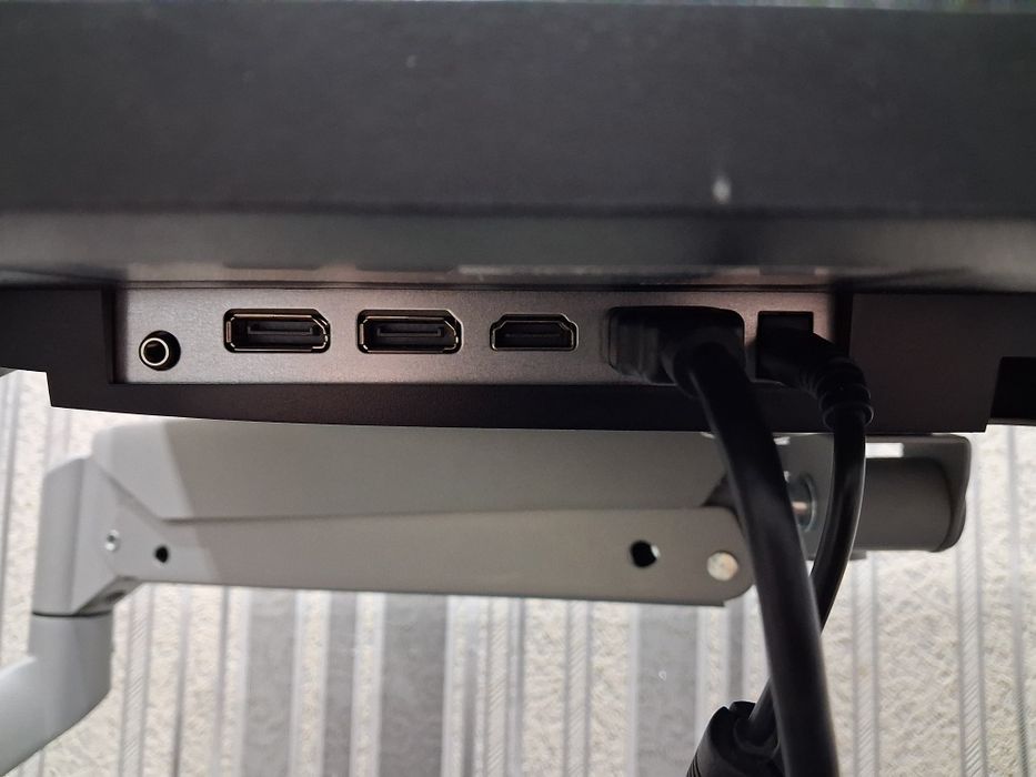 Монитор Ardor Gaming Portal