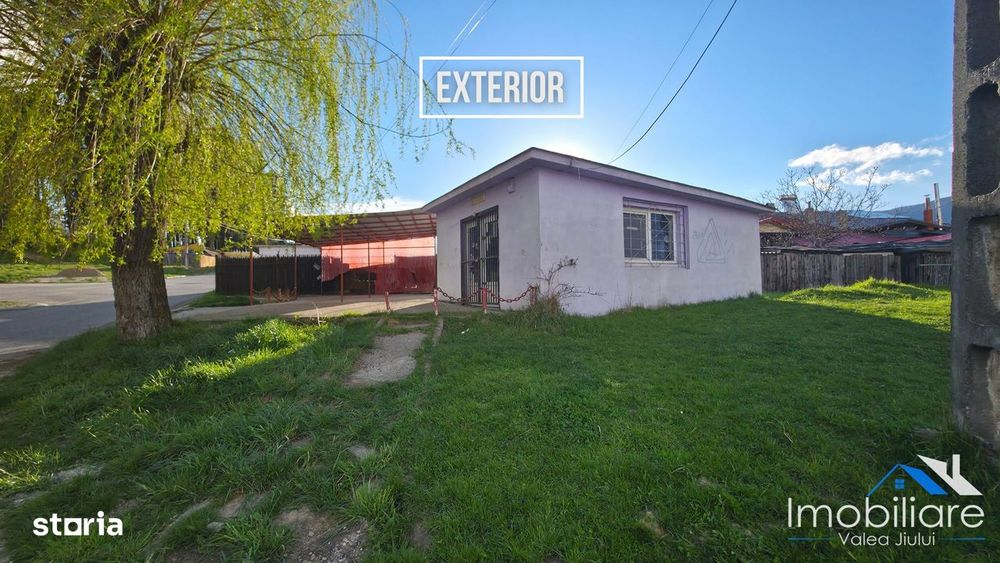 Teren intravilan + constructii - Vulcan | Str. Pinului | Acces stradal