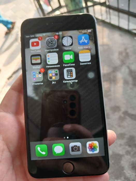 Iphone 6+  Karobkasi yoq icloud bor tushmagan