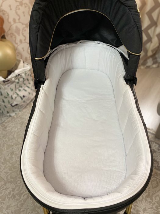 Детская коляска