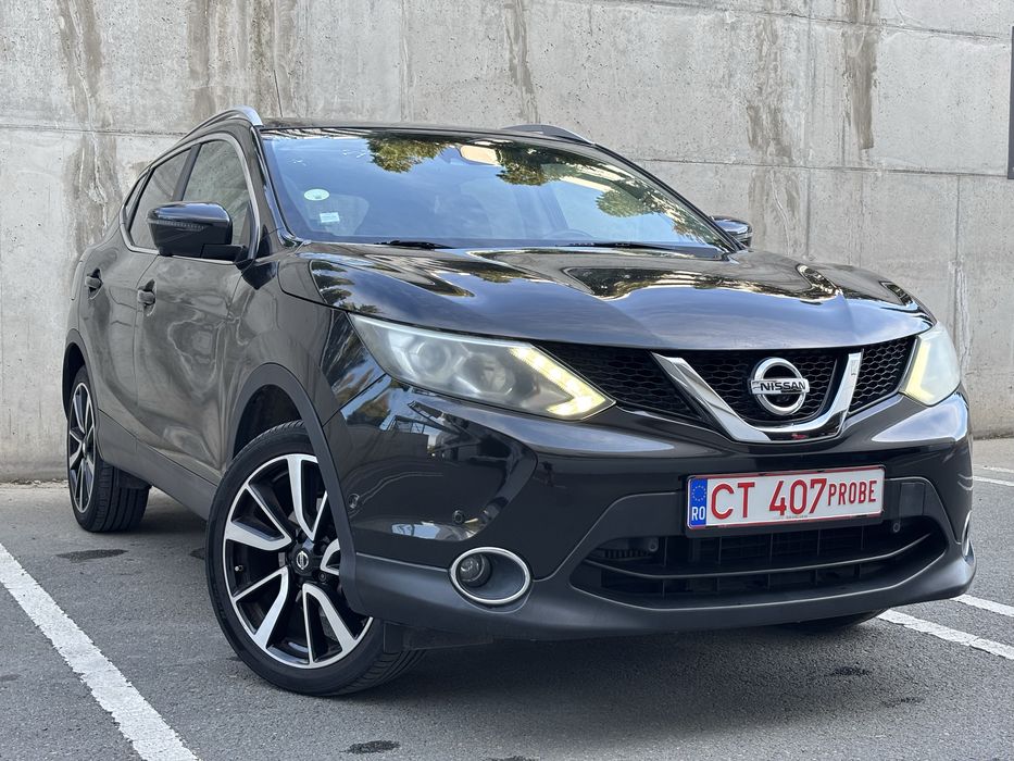 Qashqai Tekna/Full piele perforata/Panoramic/Camere 360/Jante 19/Lane assist/Blind Spot/Brake assist/Garantie 12 luni
