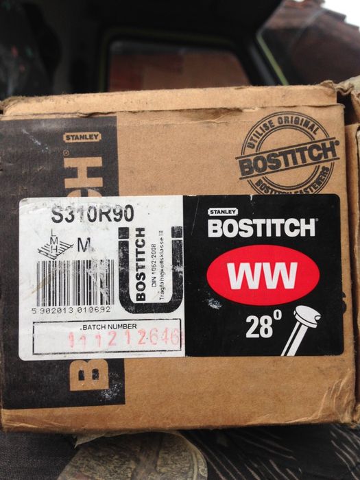 Bostitch F28WW Пневматичен Пистолет Такер за Пирони