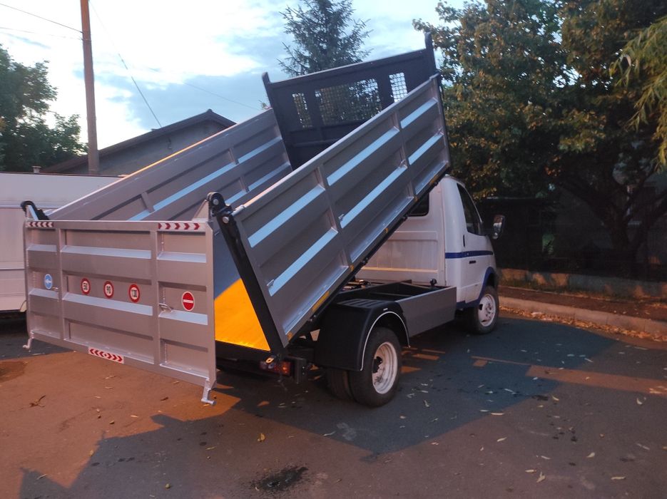 Bena basculabila Lada si platouri autoplatforme la comandă