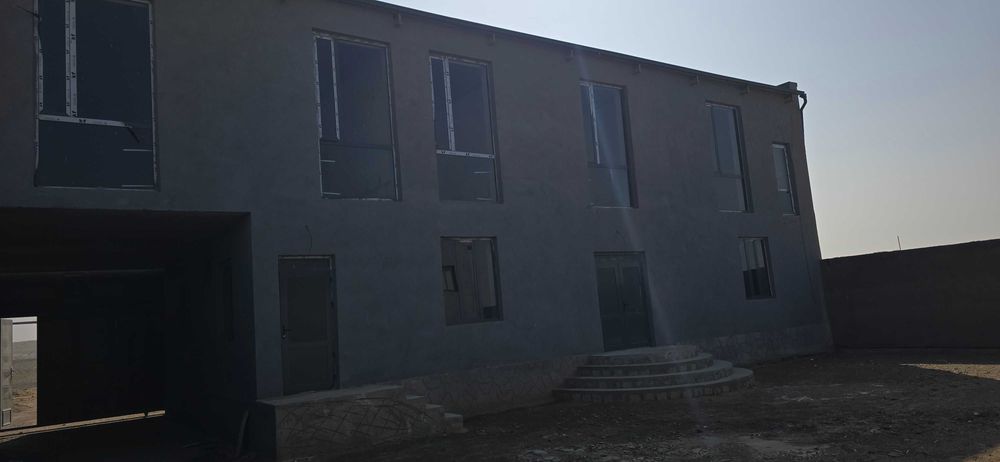 Ишлаб чикариш ва автосервис учун таййор бино.