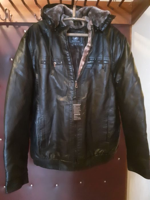 Продам мужскую куртку