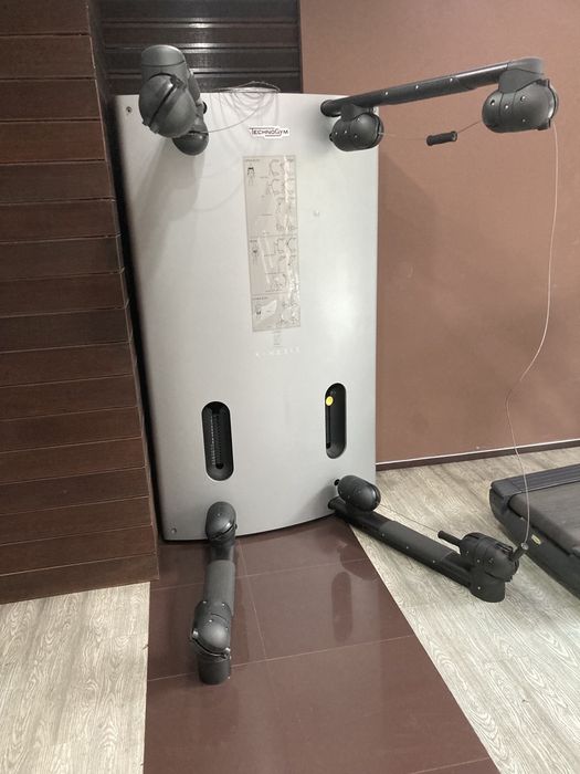 TECHNO GYM разпродажба на фитнес уреди професионални.