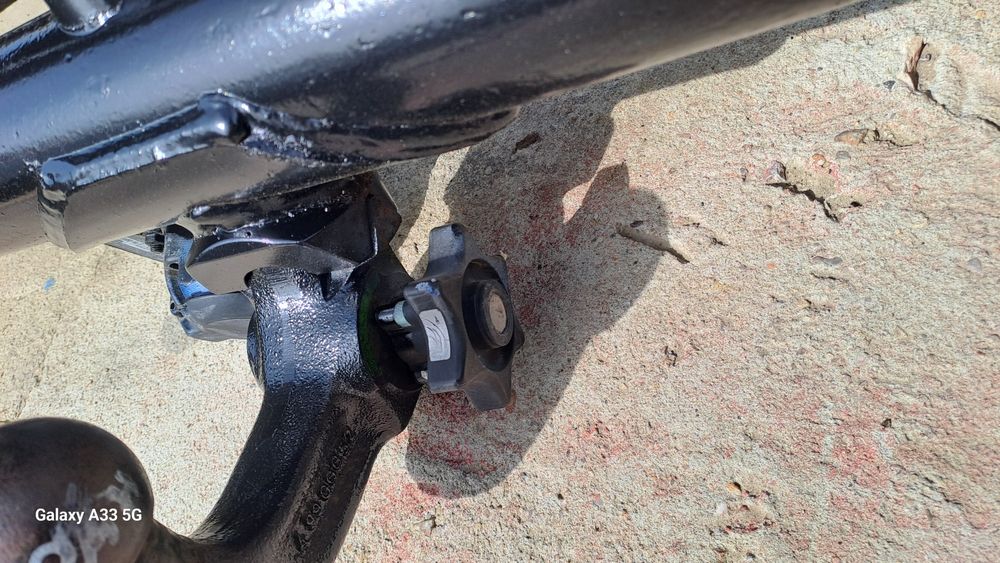 Оригинален сваляем Теглич за Фолксваген Шаран / VW Sharan