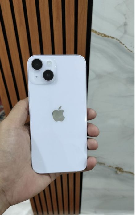 Продам Айфон 14 память 128гб