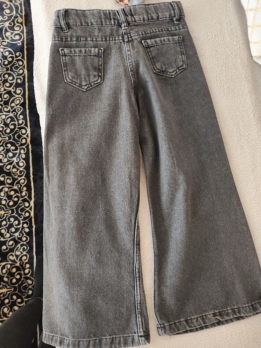 Детски дънки за момиче