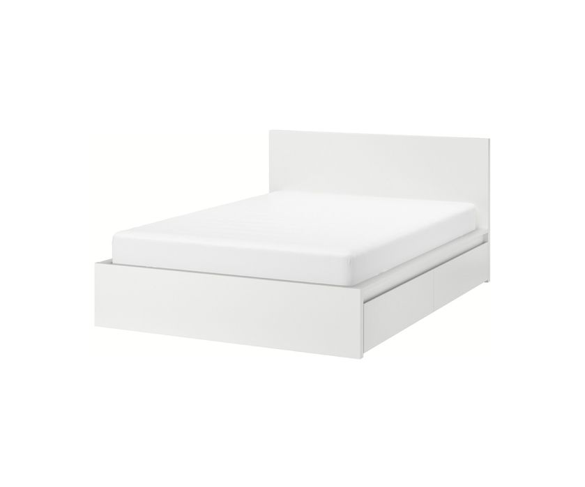 Легло Malm Ikea с чекмеджета