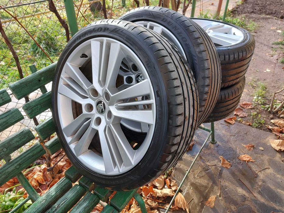 Jante aliaj R18 skoda octavia cu anvelope DUNLOP vara 225 40 ZR18