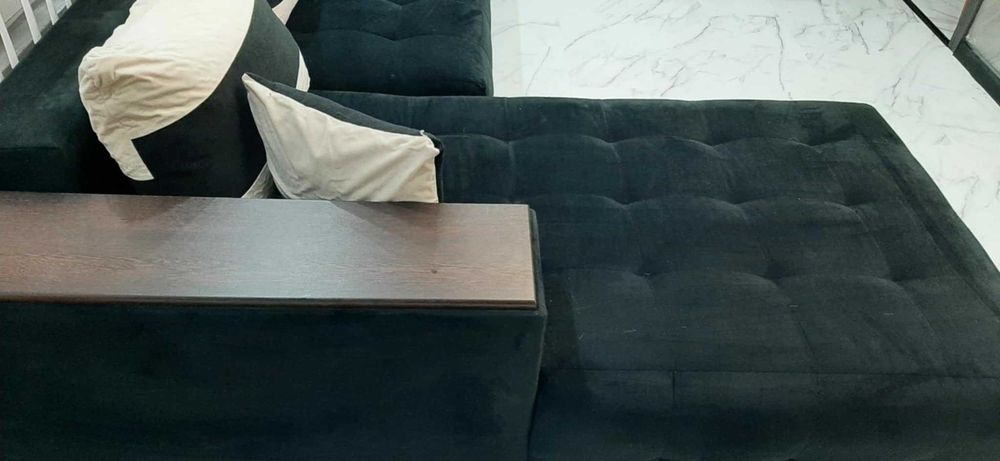 Голям Холов диван