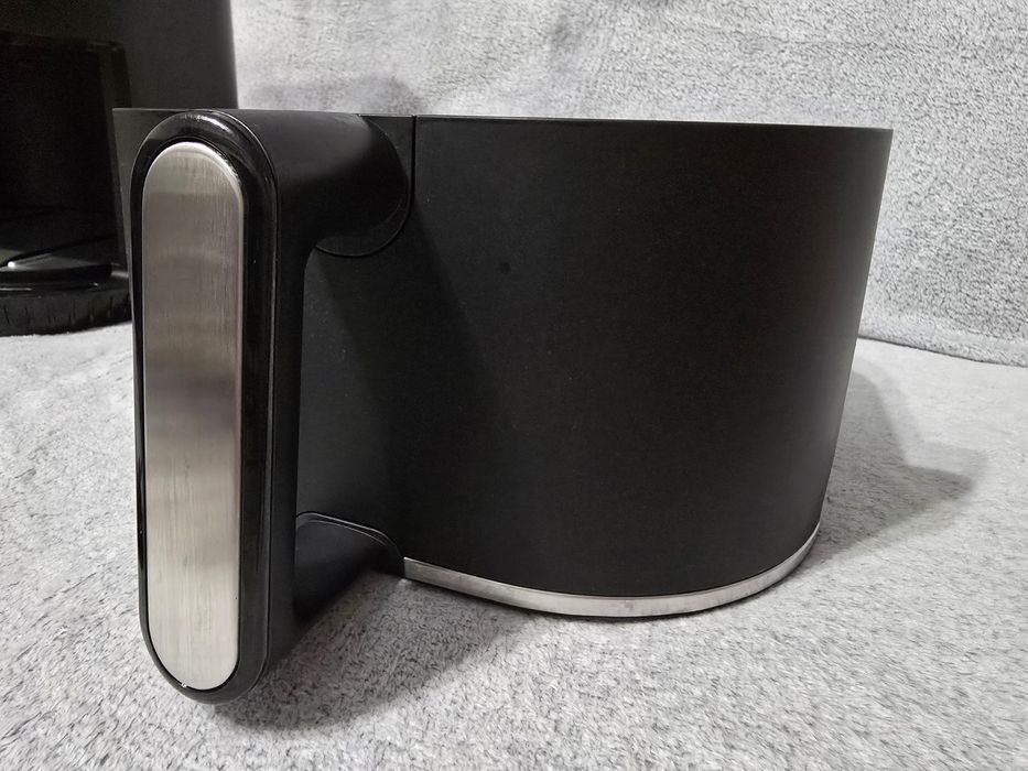 Friteuza Braun in garantie ca nou
HF3030