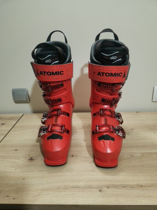 Ски обувки 26.5  Atomic  120