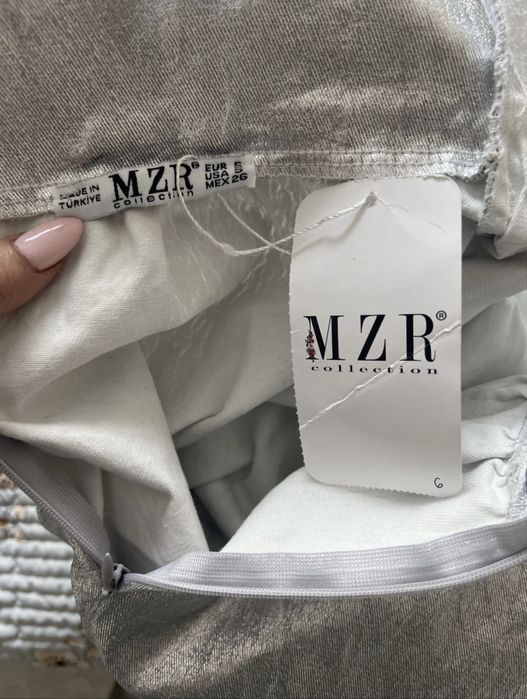 Юбка, абсолютно новая!