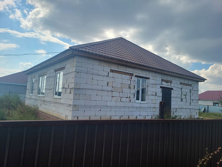 Продам дом.За автосервисом АК СУНКАР