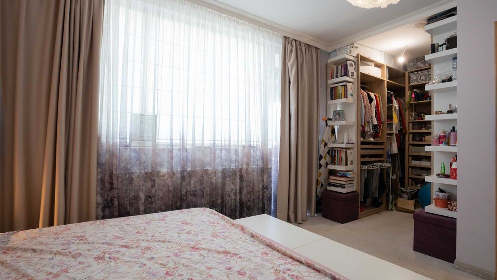 Продава се Четиристаен апартамент в Велико Търново, Стара част - 158 кв.м за 1361 €/кв.м - Снимка #16