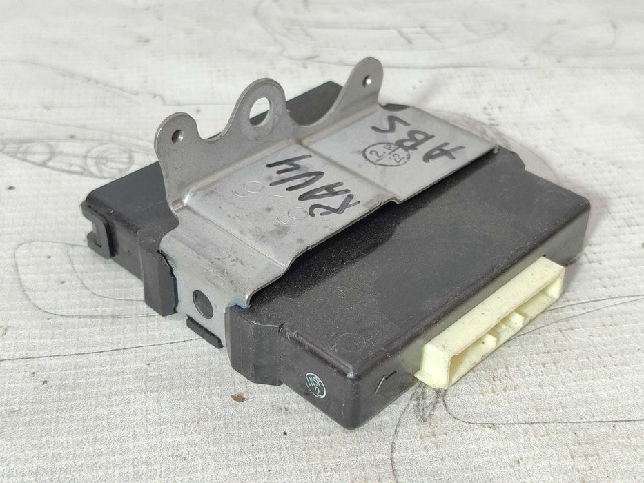Modul control tracțiune integrală 4WD Toyota RAV4 (XA30) COD: 8963042040 2012 / [2006-2016] / (5G3)