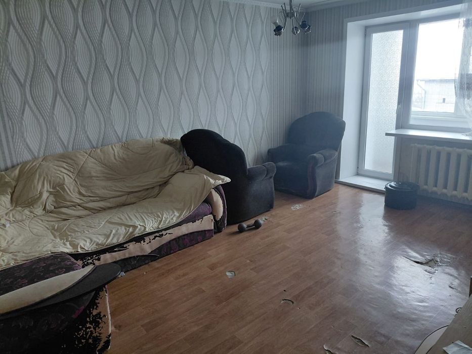 Продам 2хком квартиру район Достык Молл.