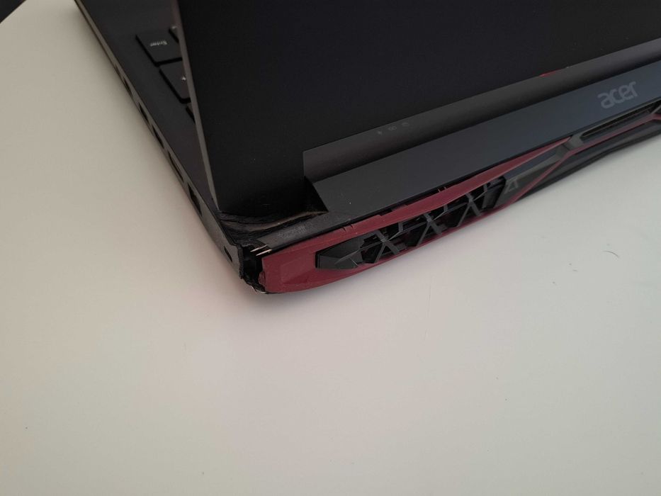 Лаптоп Acer Predator