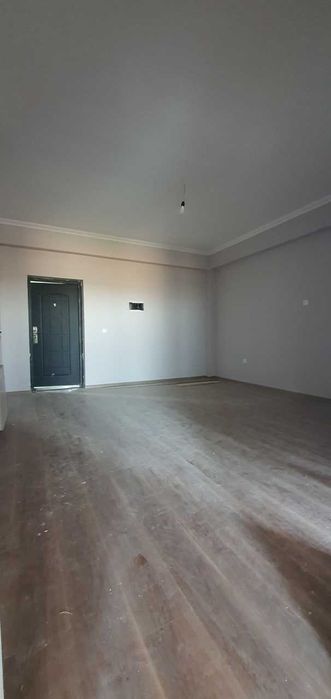 Срочно продаётся квартира 2хком Аэропорт ор Фаровон_сити