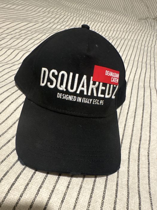 Sapca dsquared neagra