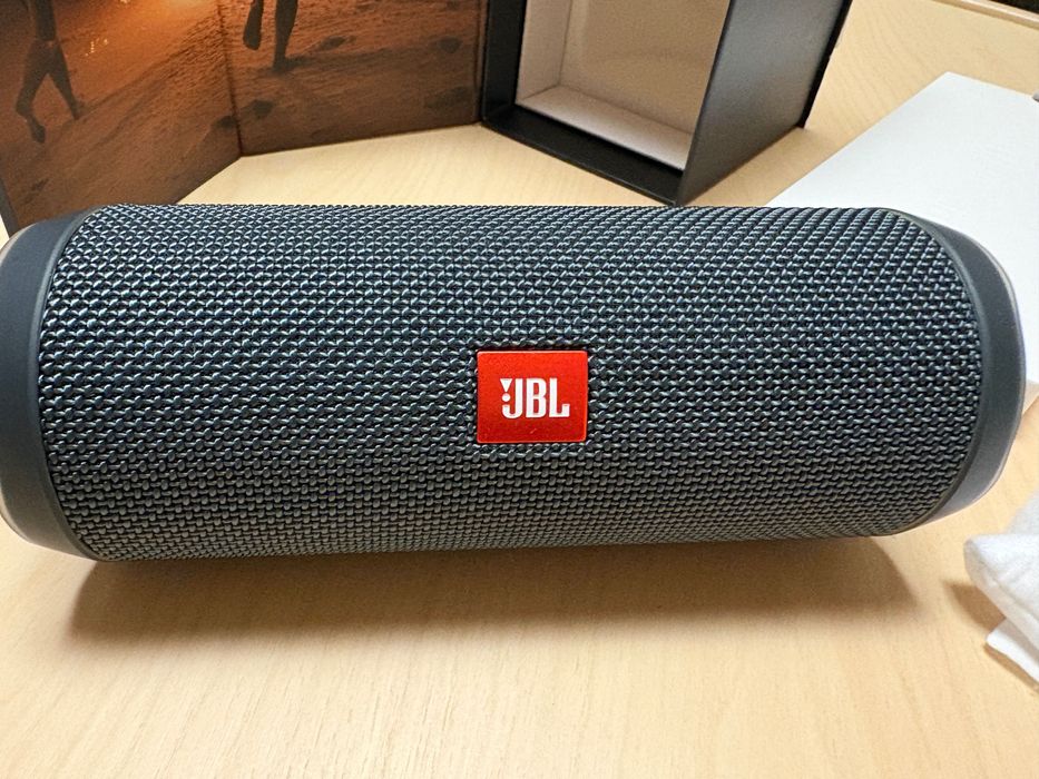 Boxa portabila JBL Flip Essential 2