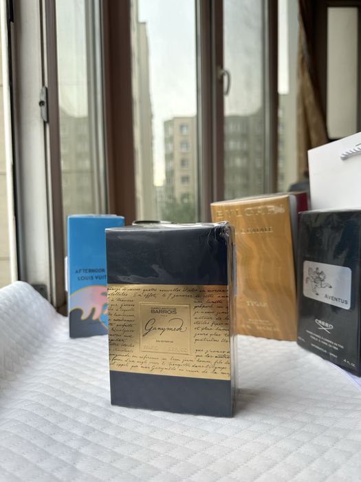 Продам парфюм.