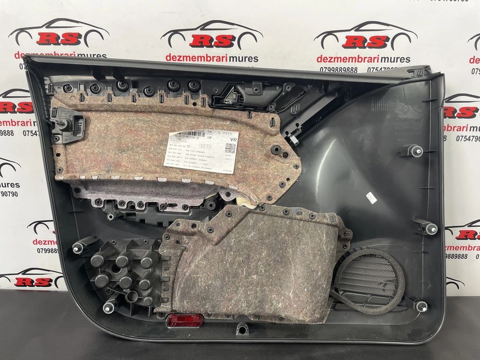 Panou tapiterie usa dreapta fata Volkswagen Golf MK6 2012 cod 5K4867012BK