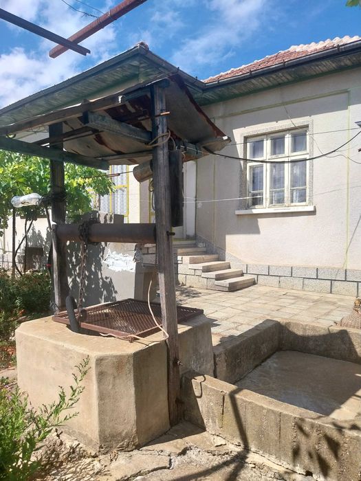 Поддържана къща  в село Одърне