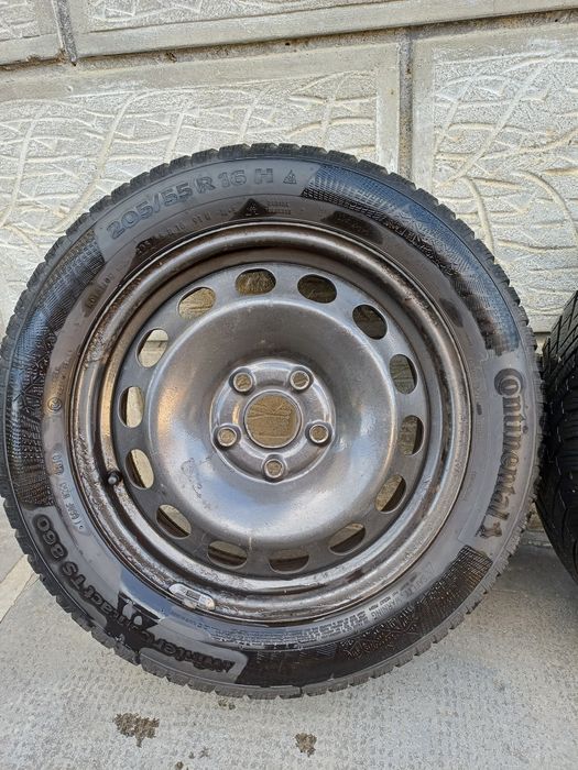 Vind jante 16"cu anvelopa de iarna gama vag.