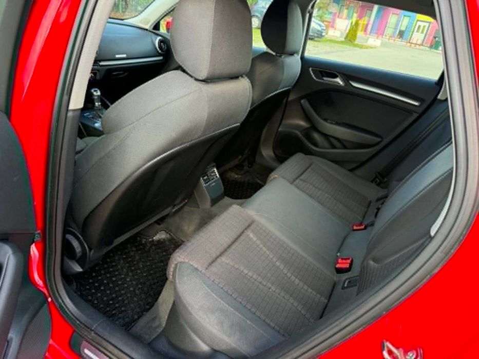 Audi A 3, AN 2015 Automat , Euro 6, Impecabil < Inmatriculat