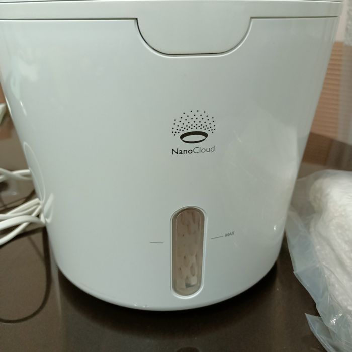 Очиститель и увлажнитель воздуха Phillips