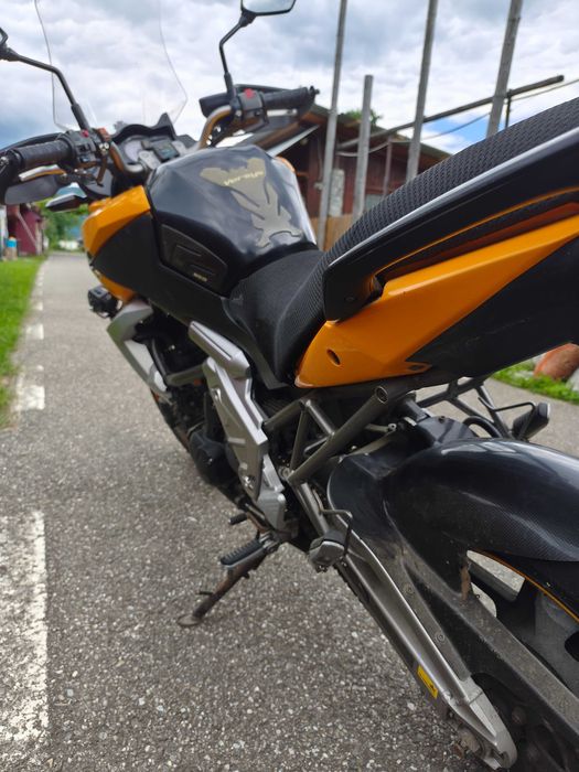 motocicleta Kawasaki Versys 650 2010