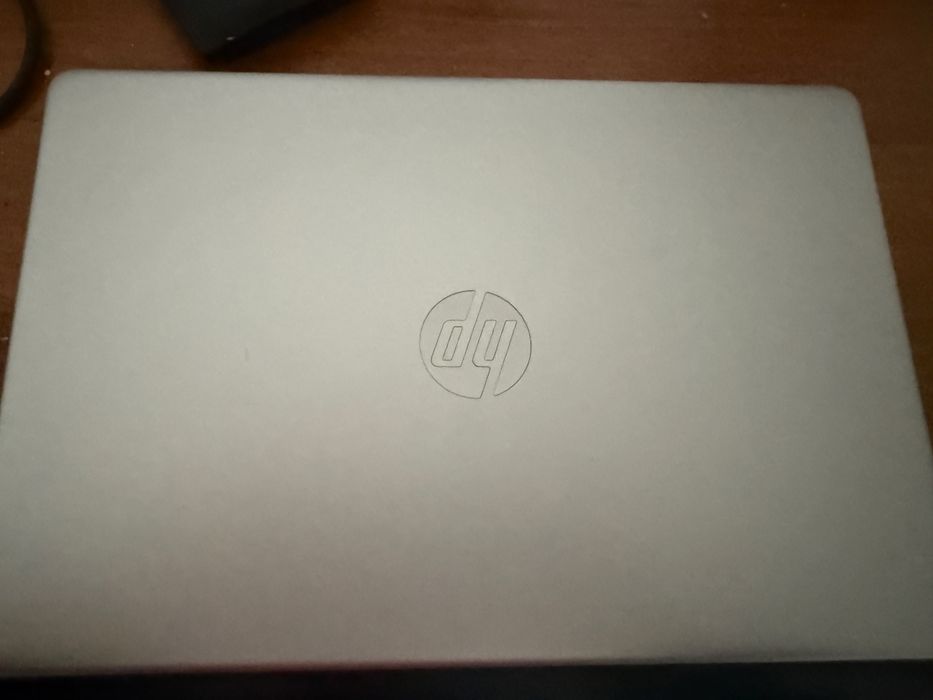Laptop hp 15s-ep2xxx