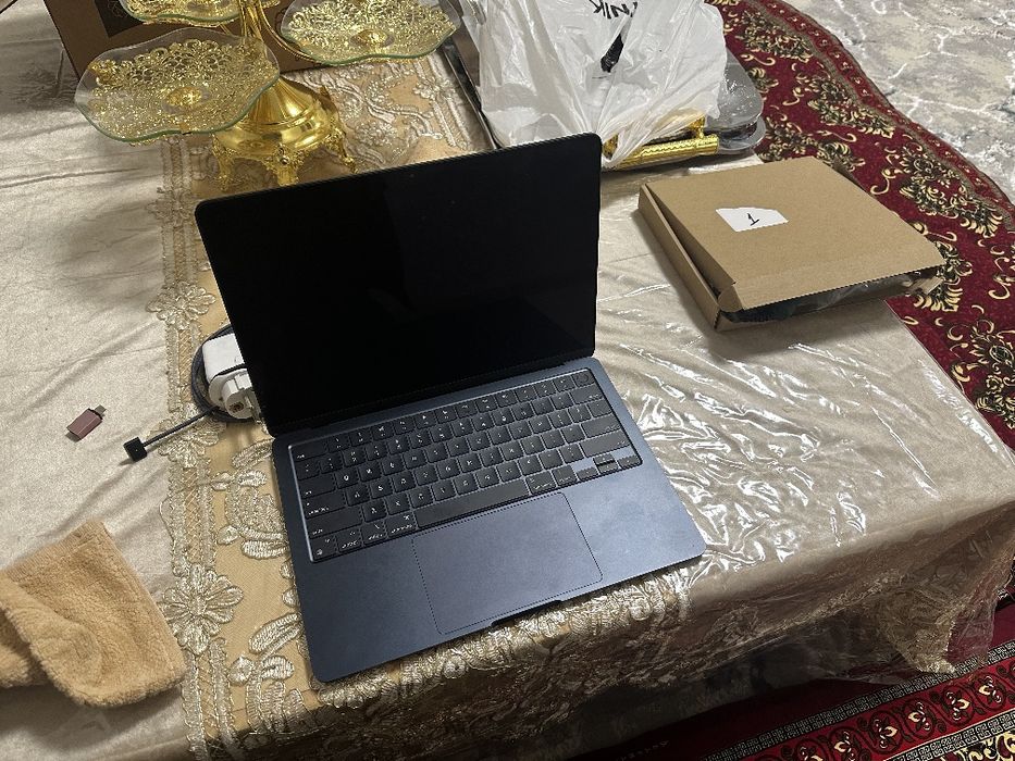 Macbook Air M2 2022