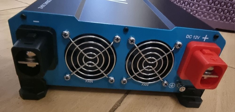 Инвертор 2000w Renogy