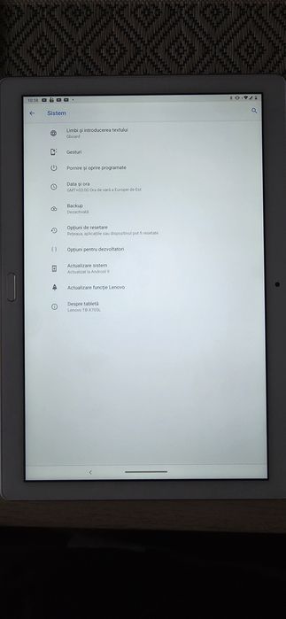 Tableta Lenovo TAB P10 + abonament date mobile Vodafone 1 an gratuit