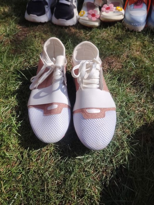 Обувки  обувани 1-2пъти. 37 номер