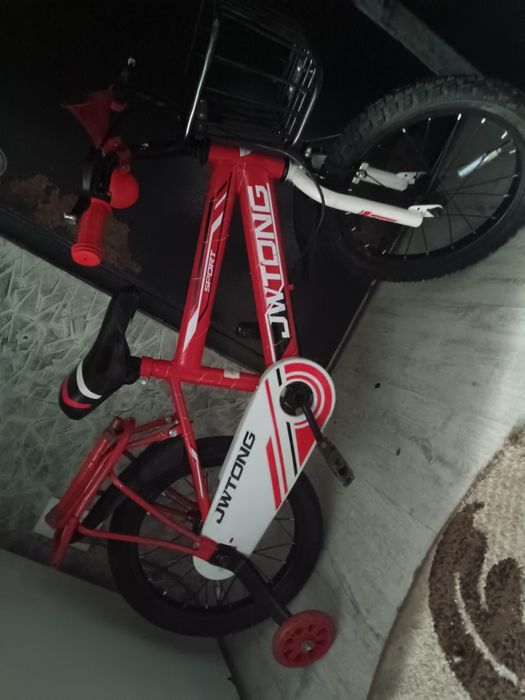 Bicicleta copii 4-7 ani