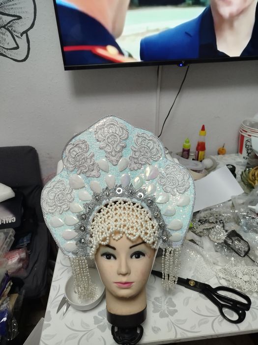 Кокошник ручная работа