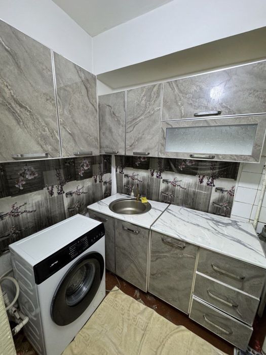 Сдаю квартиру  ! Юнусабад-2  1\2\4   ориентир Унивкрсам