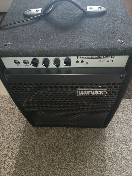 Warwick Ampification BC 40