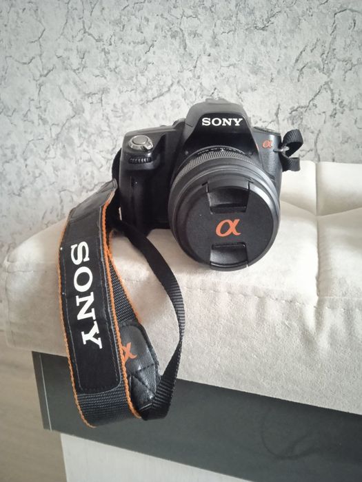Зеркальный SONY  фото аппарат сатылады