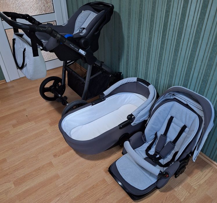 Детска количка 3 в 1 Mini Uno